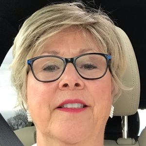 Meet your Posher, Rita